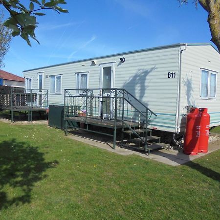 6 Berth Central Heated On The Chase Инголдмелс Екстериор снимка