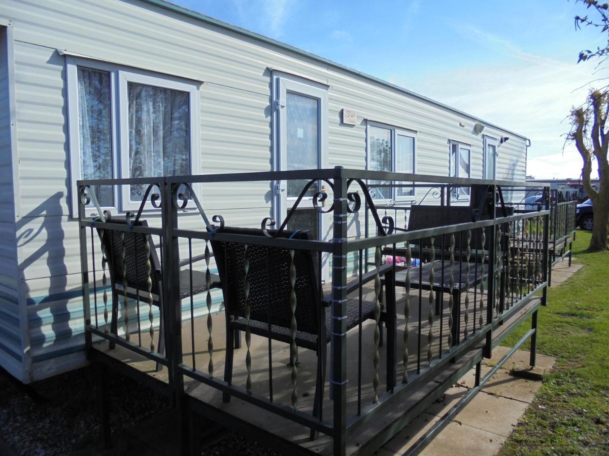 6 Berth Central Heated On The Chase Инголдмелс Екстериор снимка
